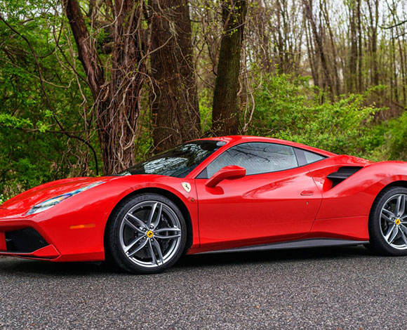 اطلعوا على أجمل ميزات سيارة Ferrari 488 GTB الجديدة