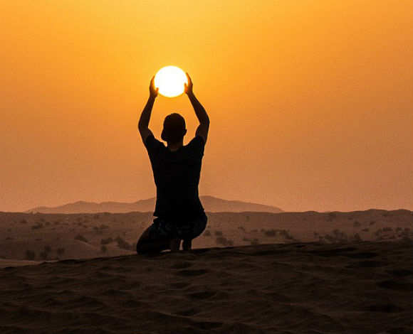 ما هي الوظيفة الأكثر طرافة في العالم؟