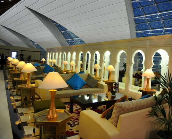 مميزات السفر بالدرجة الأولى على متن طائرات Emirates