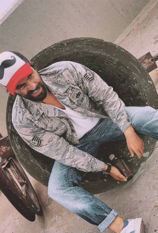 الياس شدراوي في حديث عن الموضة والنجاح: لا تكونوا ضحايا الموضة