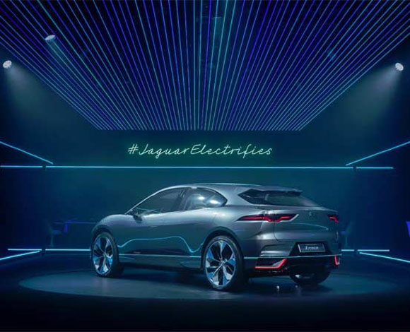 Jaguar في أوج نجاحها مع سيارة I-PACE الكهربائية!