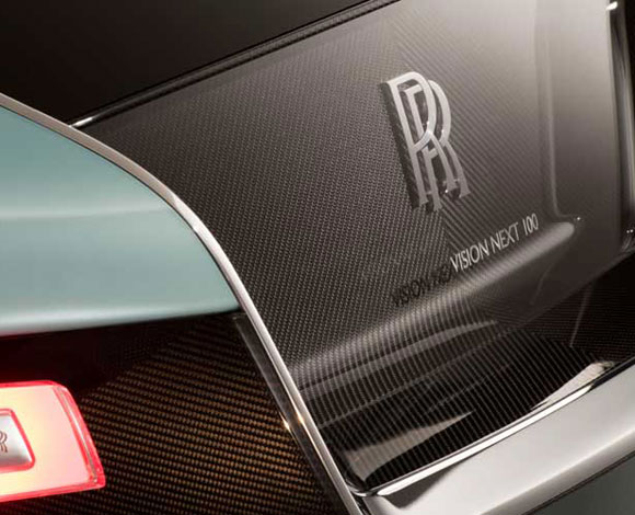 سيارة Rolls-Royce ورؤيا جديدة لسيارات القيادة التلقائية!