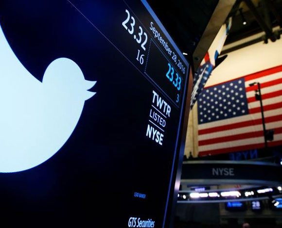 لماذا يجدر على Facebook أن يشتري Twitter؟ إليكم التفاصيل