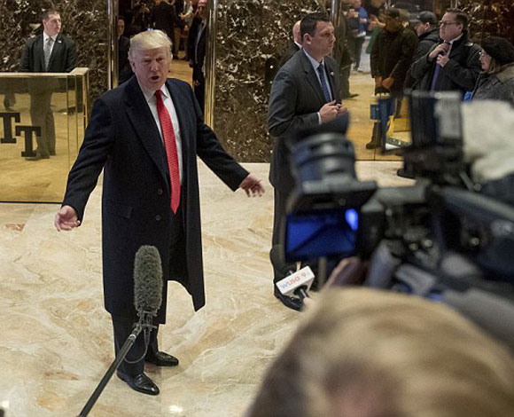 Donald Trump يعلن توقف الولايات المتحدة عن التعامل مع Boeing!