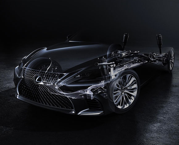 سيارة Lexus LS لسنة 2017، تعرض في معرض السيارات الأمريكي الدولي