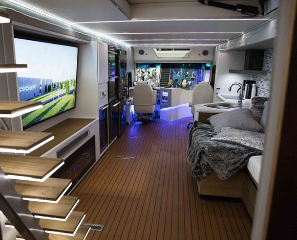Elsium RV .. منزل متنقل مزود من أعلى بطائرة مروحية !