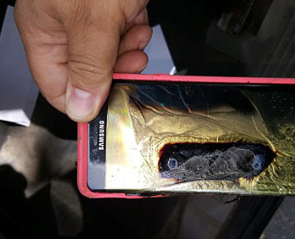 سامسونغ ستنهي كل إصدارات جهاز Note 7 عبر تحديث جديد