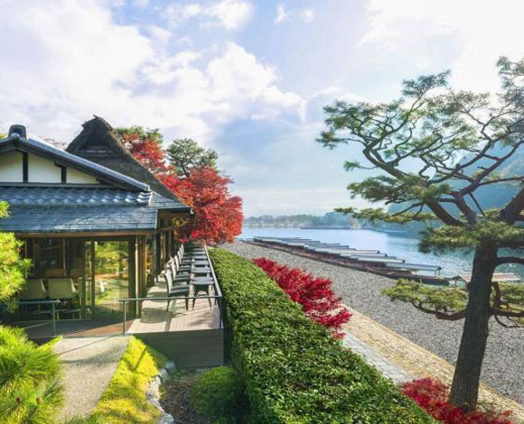 تعرف إلى جناح Gyokuto Garden Terrace في فندق Suiran في طوكيو