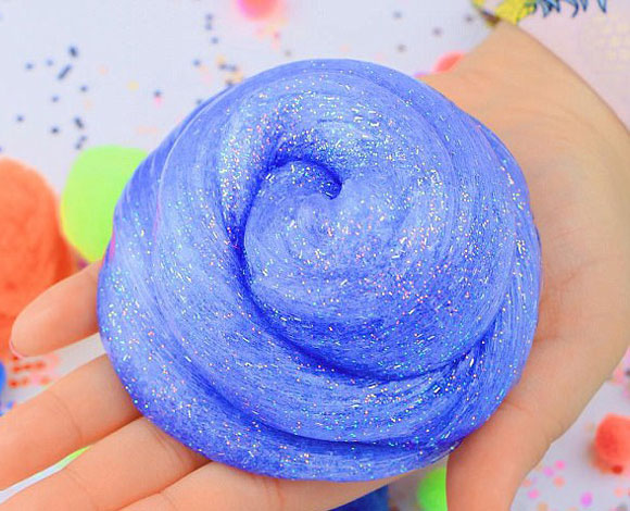 نجمة اليوتيوب تجني ملايين وتشتري منزلاً يتألف من 6 غرف !