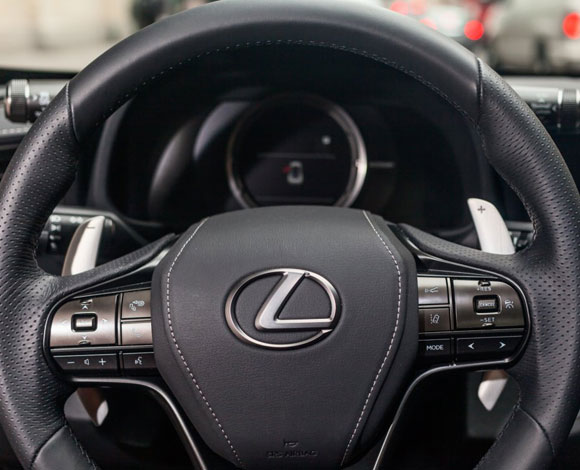 تعرف الى مواصفات سيارة Lexus LC 500h الجديدة