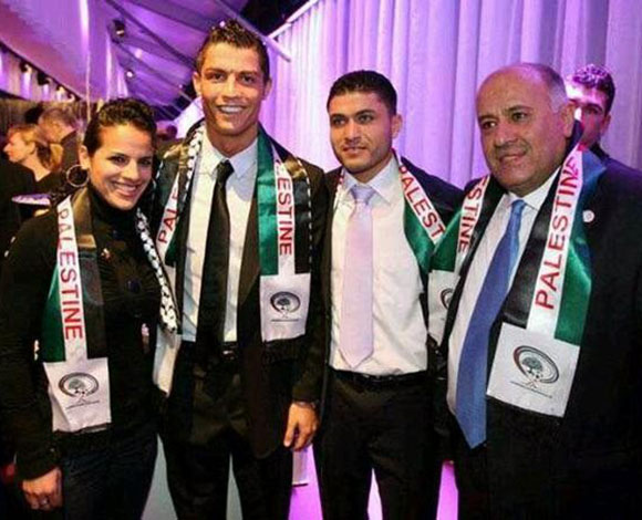 بالصور- كريستيانو رونالدو... فلسطيني!