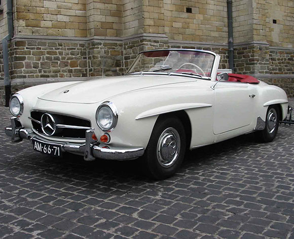 مرسيدس بينز 190SL رودستر 1960 قد يصل سعرها إلى 130 ألف دولار أميركي