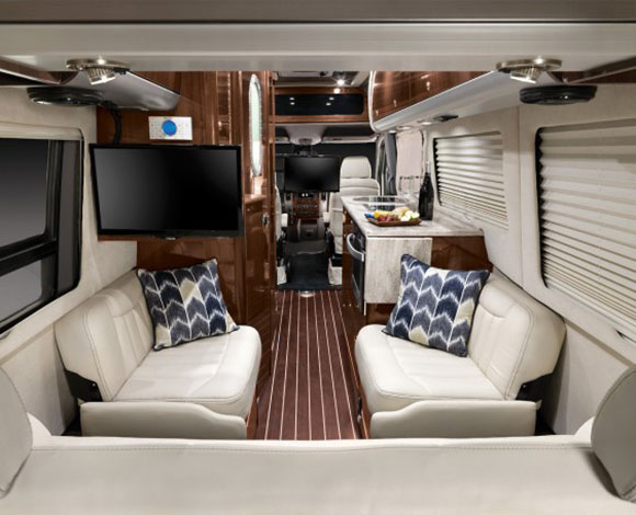 Airstream تعلن عن مركبة تجول سياحي فخمة طولها 24 قدماً