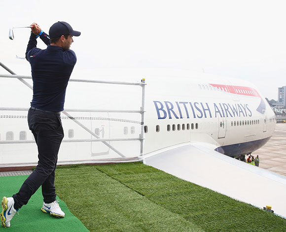 شاهد ماذا حدث عندما تحدت الخطوط الجوية البريطانية لاعب غولف شهيراً
