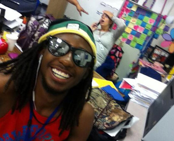 اسوأ 8 صور سيلفي Selfie ما كان يجب التقاطها 