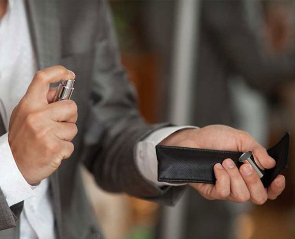 8 عطور عود مميزة يمكن للرجال الاستعانة بها في اي وقت