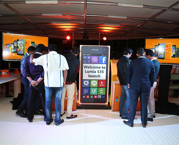 هاتف مايكروسوفت Lumia 535 بشريحتين الآن في الإمارات العربية المتحدة