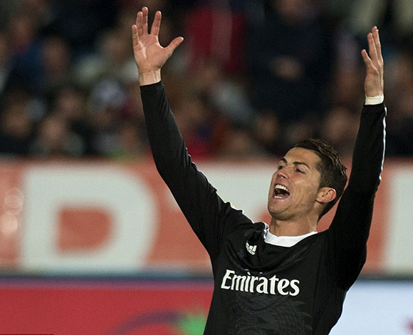 ريال مدريد يواصل تألقه بفوزه على الميريا