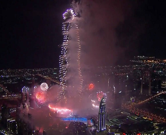 بث احتفالات رأس السنة من برج خليفة في دبي على اليوتيوب