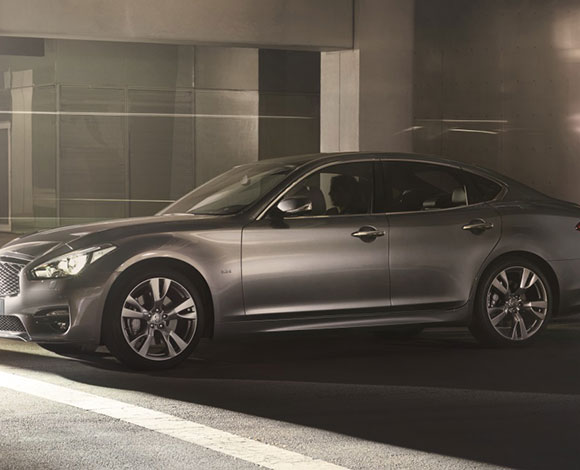 "انفنيتي Q70" المحسنة تحصل على محرك جديد