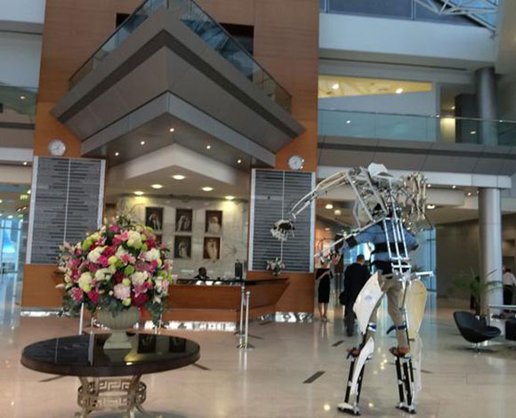 Transformers يصل الى دبي... والروبوت ملكك بـ100 ألف دولار