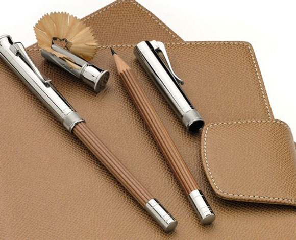Graf von Faber-Castell أغلى قلم رصاص في العالم بـ13 ألف دولار