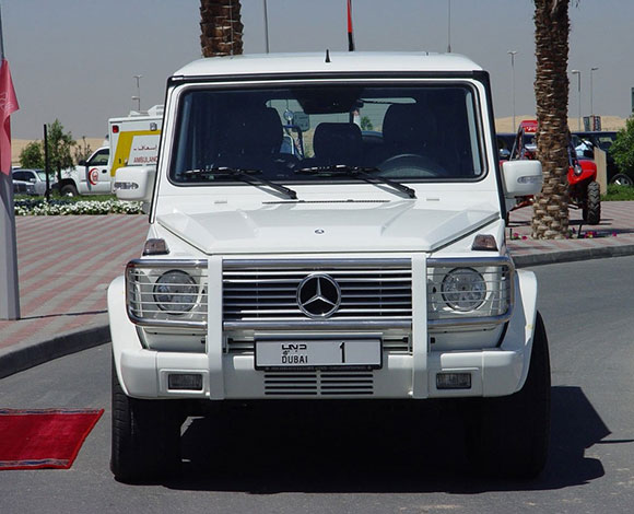 بالصور: الشيخ محمد بن راشد في شوارع دبي