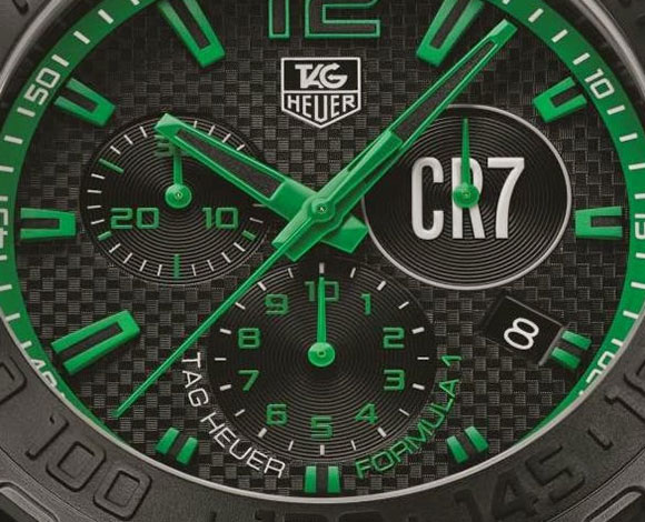 معرض Baselworld للساعات الفاخرة يعرض ساعات رياضية تكريماً لكريستيانو رونالدو