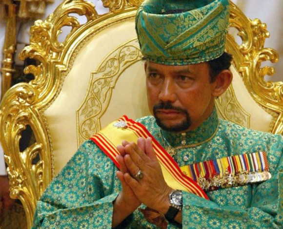 من هم أغنى 9 أشخاص ينتمون لعائلات ملكية حول العالم؟