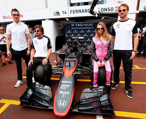 TAG Heuer على معاصم فريق McLaren-Honda فرناندو ألونسو وجينسون باتون