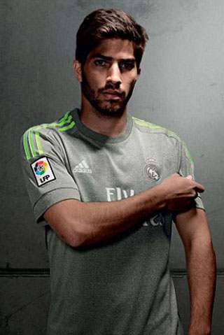 القميص الجديد لريال مدريد للموسم الجديد
