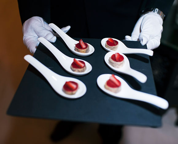 جيجر- لوكولتر Jaeger-LeCoultre تشارك في حدث فندق بارك حياة: "خبير الطعام - Master of Food"