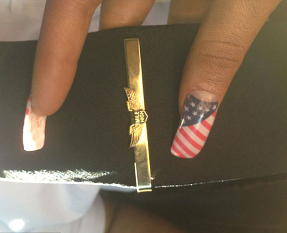 بالفيديو- فضيحة  طيّار الخطوط الكويتية