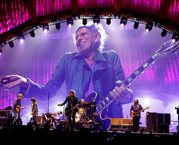 إليك أغلى 10 جولات موسيقية حول العالم