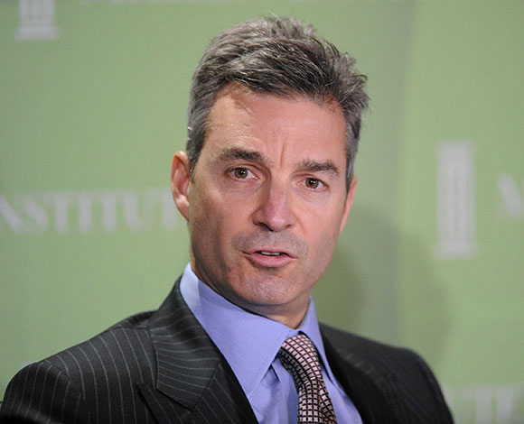 دانييل لويب يشتري 10 ملايين سهم من "بلاكبيري"