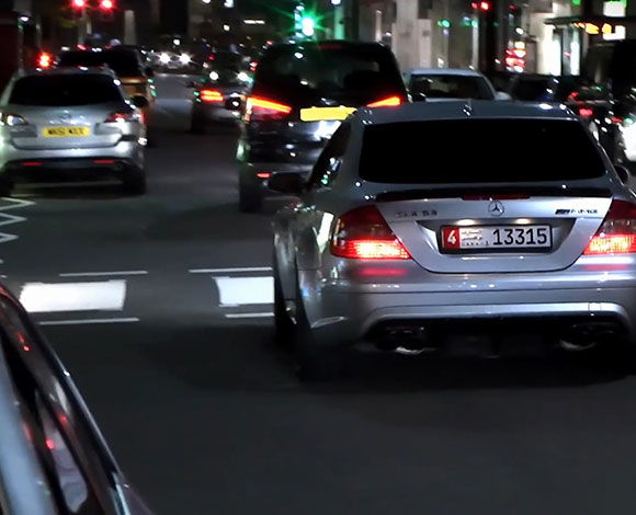 بالفيديو- حاول تشويه صورة الإمارات في أوروبا ... فهذا كان جزاؤه