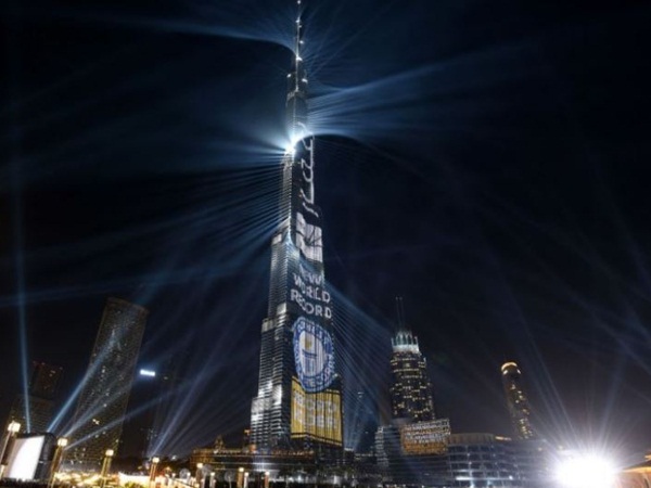 هكذا احتفلت دبي بالعام الجديد ودخولها موسوعة غينيس