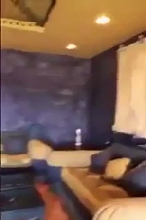 عين الحسود نصيب صاحب استراحة فتحرقها بالكامل