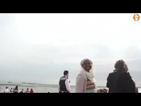 بعد بوركيني فرنسا .. بوركيني على شواطئ إنجلترا يثير ضجة