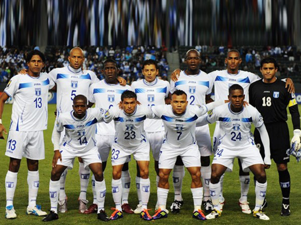 جولة على المنتخبات المتأهلة لكأس العالم 2014