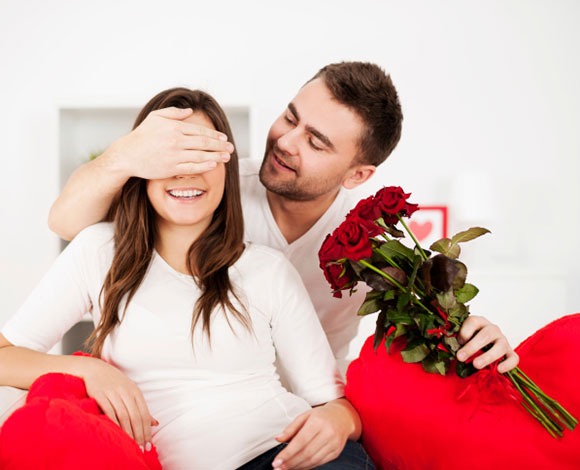 صور حب: اجمل جلسات العشاء الرومنسية مع الشموع