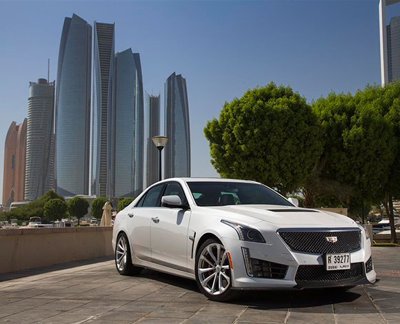 كاديلاك CTS-V 2016 قدرات حقيقية للقيادة ضمن الحلبات