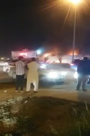قوات الدفاع المدني تسيطر على حريق في الرياض