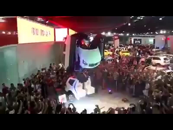 شاهد المتحولون من الفيلم إلى الحقيقة