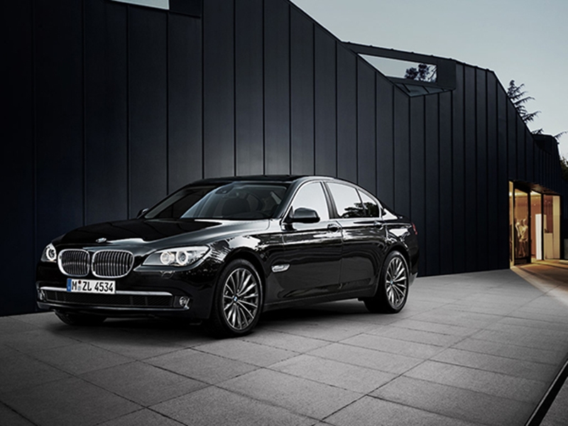 بالصور و بالفيديو  هذه أفخم 10 سيارات BMW غزت الشوارع والمعارض