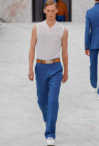 Volez, Voguez, Voyagez مع مجموعة Louis Vuitton الجديدة