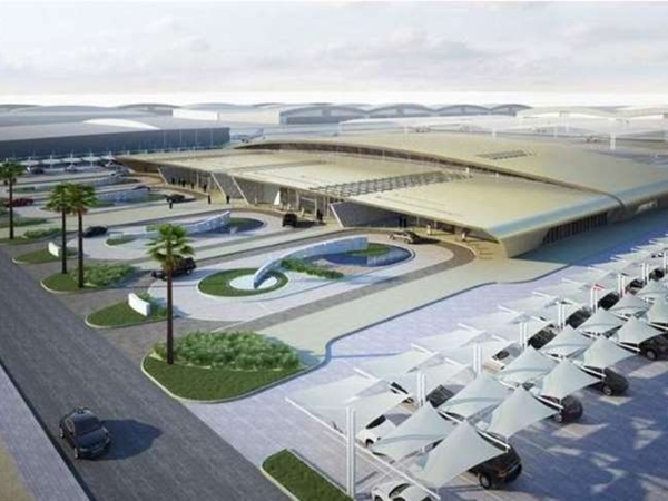 دبي تفتتح أول مطار 7 نجوم في العالم !!