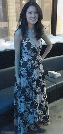 حادث مأساوي لقتاة سقطت في محطة القطار .. فيديو