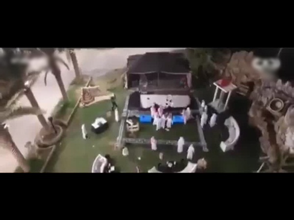 شاهد سقوط مسرح البداية أثناء تصوير برنامج