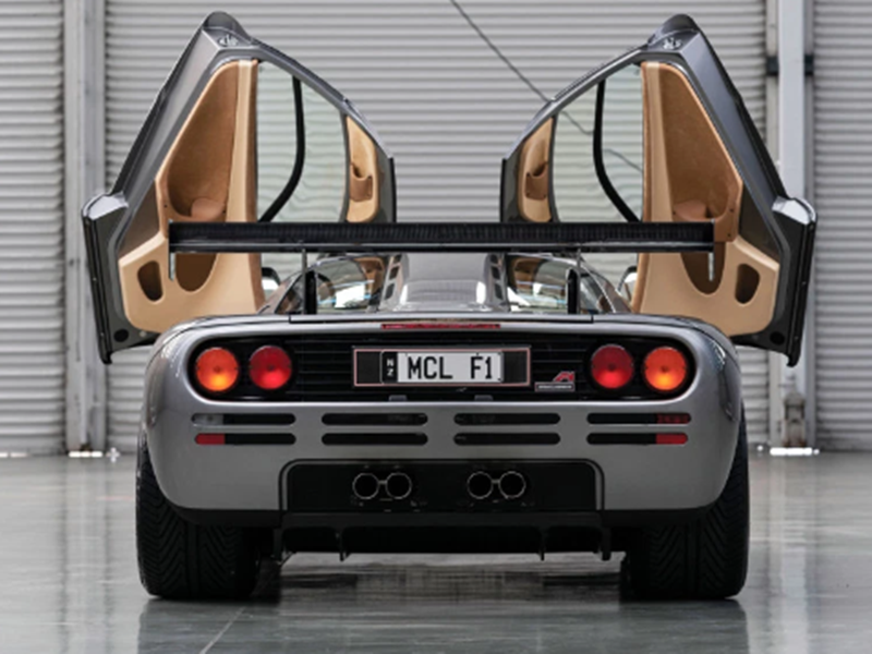 في أقل من خمس دقائق..بيع سيارة مكلارين نادرة بسعر خيالي